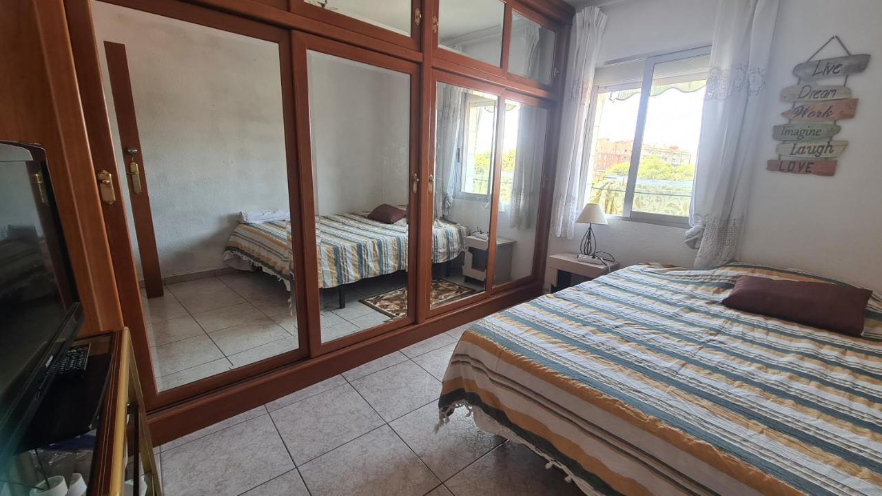 Rooms On Malvarrosa Beach Valencia Buitenkant foto